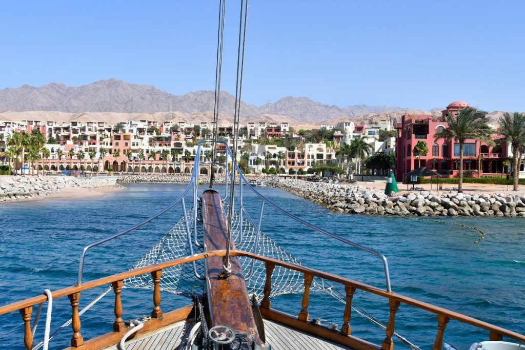Aqaba Marea Rosie, destinație de vacanță în Iordania
