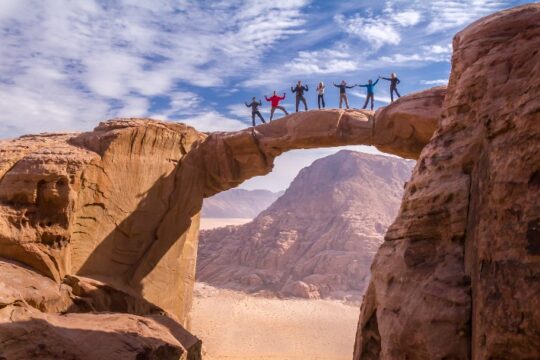 Deșertul Wadi Rum la apus